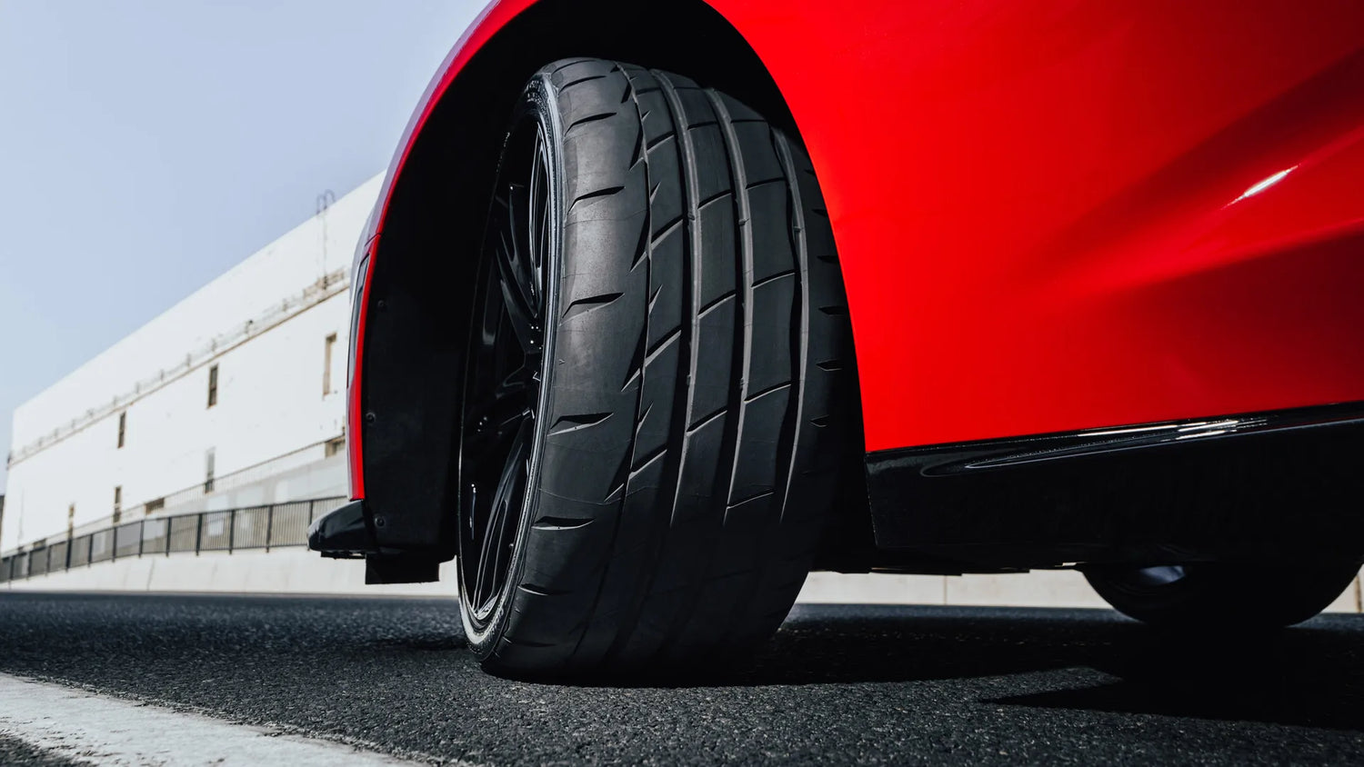 Firestone Indy 500 V2 – Ultra High Performance Summer Tire | Axon