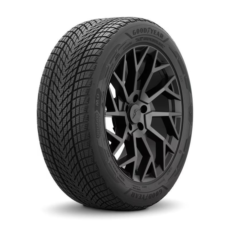 GOODYEAR ULTRAGRIP PERFORMANCE 3 305/30R21 XL 104V - Axon Distribution