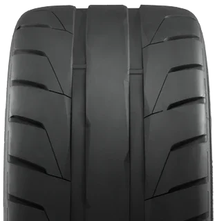 NITTO NT05 235/40ZR17 90W