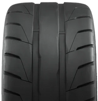 NITTO NT05 235/40ZR17 90W