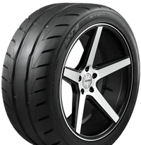 NITTO NT05 235/40ZR17 90W